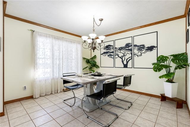 96 Holiday Island Drive, Holiday Island, AR 72631