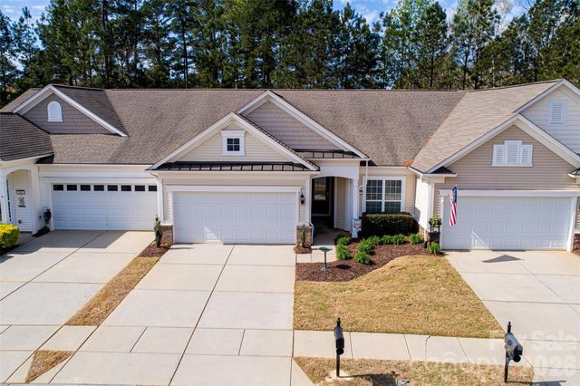 921 Lily Magnolia Court, Fort Mill, SC 29707