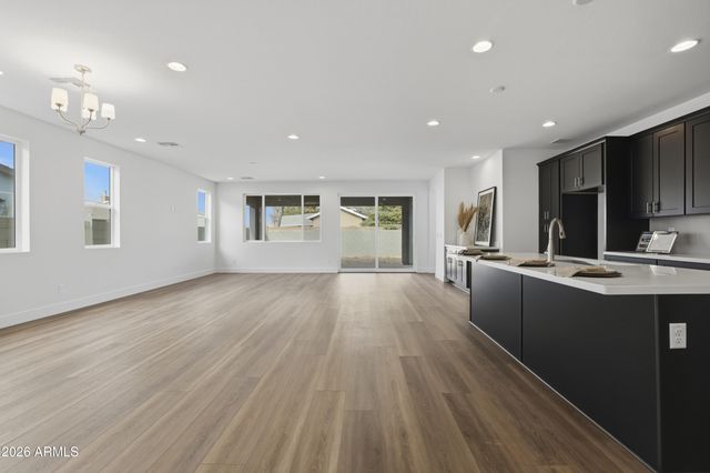 7456 E Louie Lane, Prescott Valley, AZ 86315