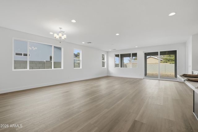 7456 E Louie Lane, Prescott Valley, AZ 86315