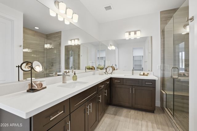 7456 E Louie Lane, Prescott Valley, AZ 86315