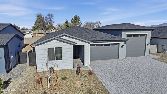 7456 E Louie Lane, Prescott Valley, AZ 86315