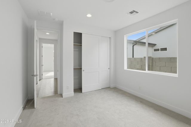 7456 E Louie Lane, Prescott Valley, AZ 86315