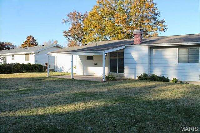 1238 Brenthaven Lane, Florissant, MO 63031