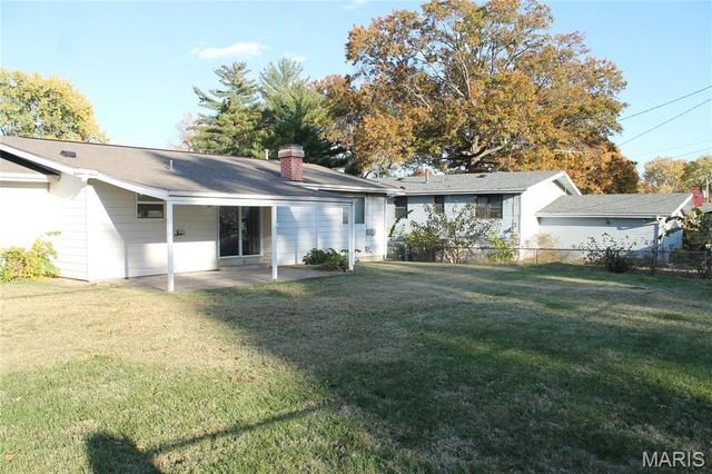 1238 Brenthaven Lane, Florissant, MO 63031