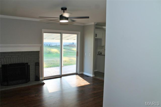 1238 Brenthaven Lane, Florissant, MO 63031