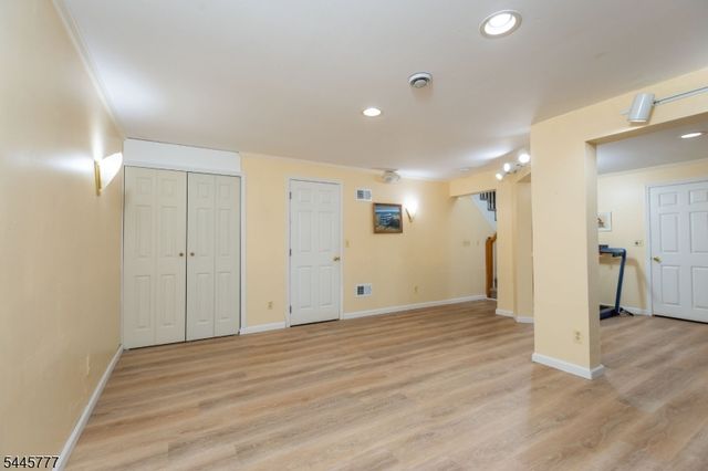 103 Porter Way East, Bridgewater Twp., NJ 08807