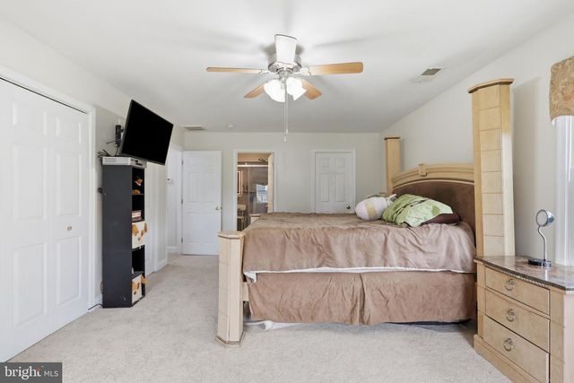 242 STREET OF DREAMS, Martinsburg, WV 25403