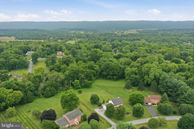 242 STREET OF DREAMS, Martinsburg, WV 25403