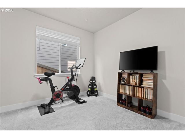 8485 Sw 176TH Ave, Beaverton, OR 97007