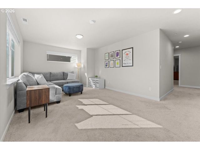 8485 Sw 176TH Ave, Beaverton, OR 97007