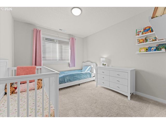 8485 Sw 176TH Ave, Beaverton, OR 97007