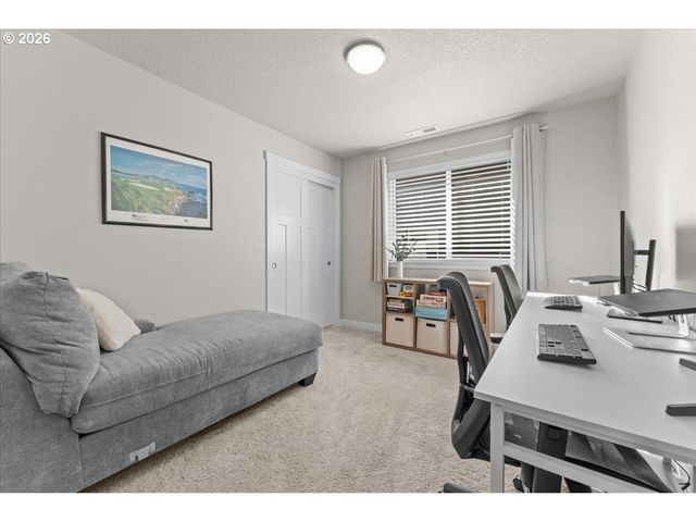 8485 Sw 176TH Ave, Beaverton, OR 97007