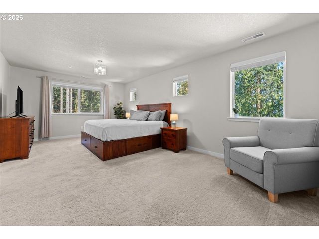 8485 Sw 176TH Ave, Beaverton, OR 97007