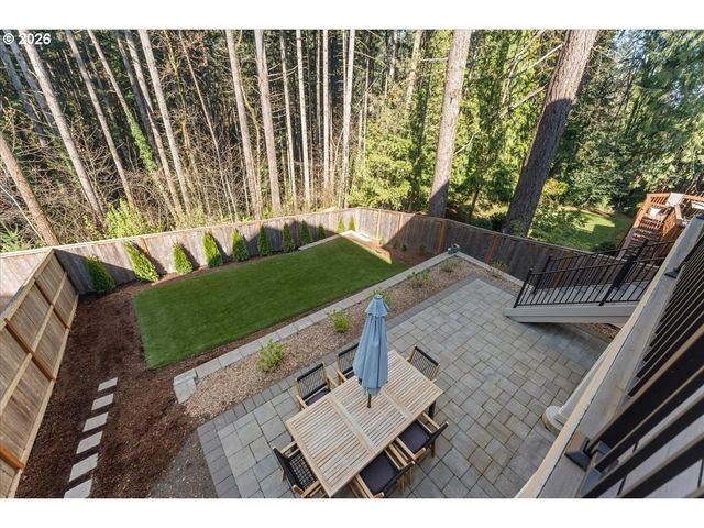 8485 Sw 176TH Ave, Beaverton, OR 97007