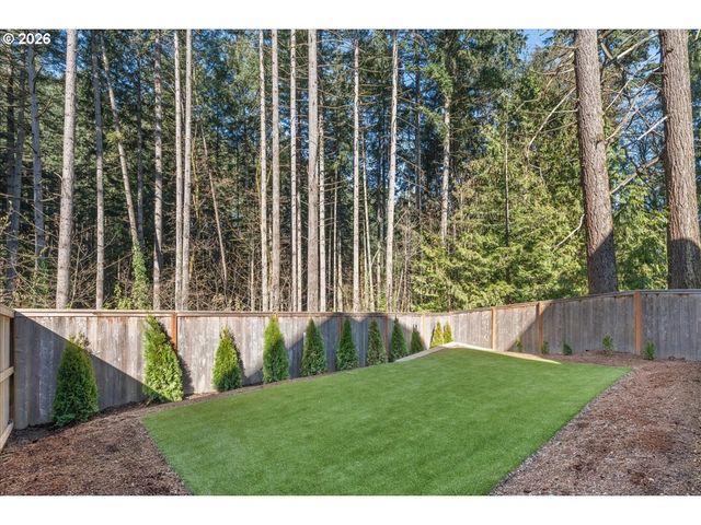 8485 Sw 176TH Ave, Beaverton, OR 97007
