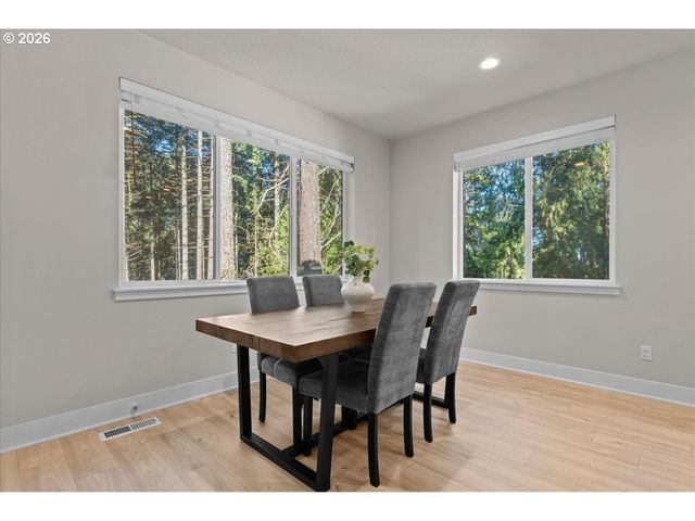 8485 Sw 176TH Ave, Beaverton, OR 97007