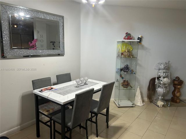 6280 NW 186th St 301, Hialeah, FL 33015