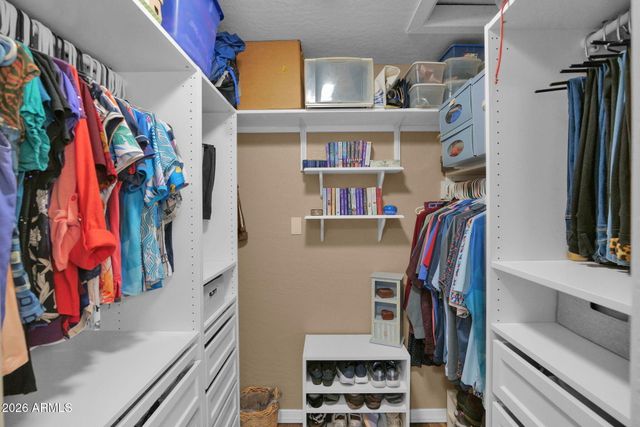 9982 E FOOLS GOLD Place, Gold Canyon, AZ 85118