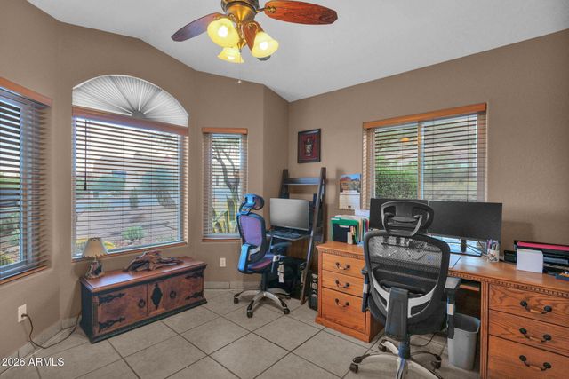 9982 E FOOLS GOLD Place, Gold Canyon, AZ 85118