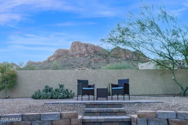 9982 E FOOLS GOLD Place, Gold Canyon, AZ 85118