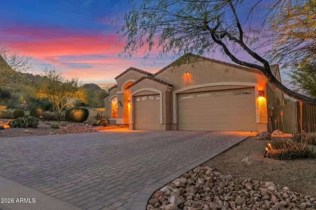 9982 E FOOLS GOLD Place, Gold Canyon, AZ 85118