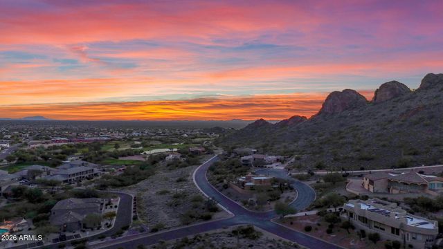 9982 E FOOLS GOLD Place, Gold Canyon, AZ 85118