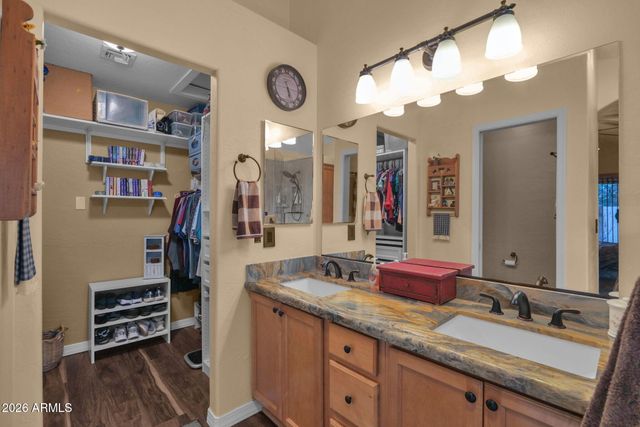 9982 E FOOLS GOLD Place, Gold Canyon, AZ 85118