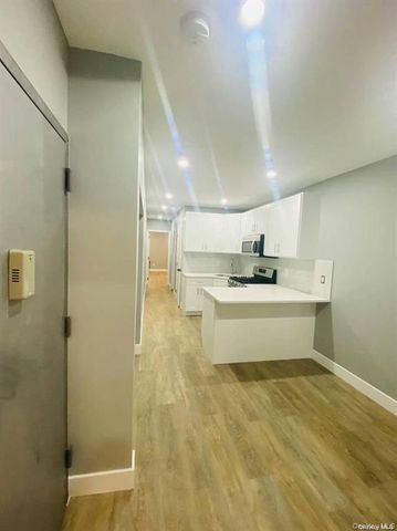 318 Humboldt Street, Brooklyn, NY 11211