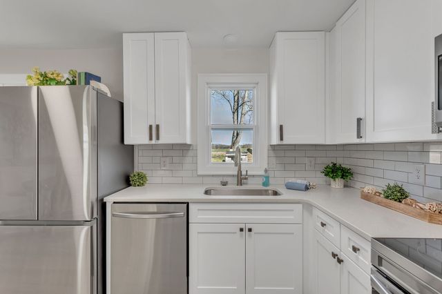 276 Good Hope Rd, Lawrenceburg, TN 38464