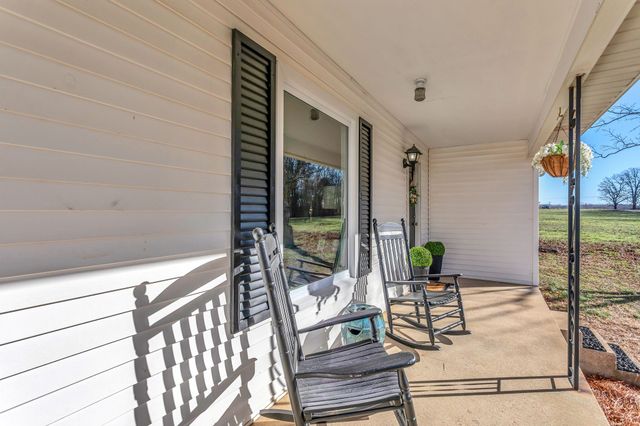 276 Good Hope Rd, Lawrenceburg, TN 38464