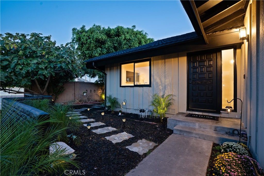 6972 Laurelhurst, Huntington Beach, CA 92647 — photo 2
