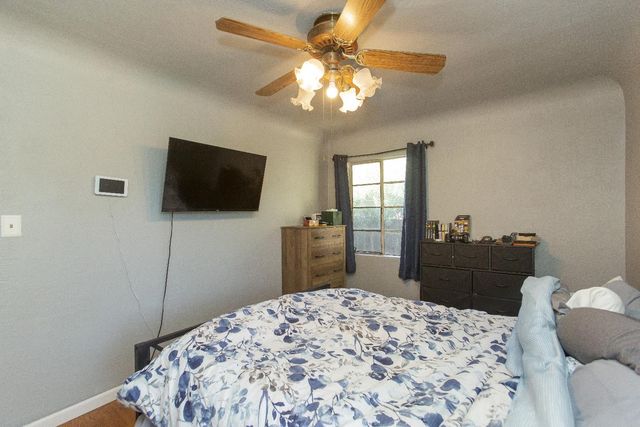 2074 W Monterey Ave, Stockton, CA 95204