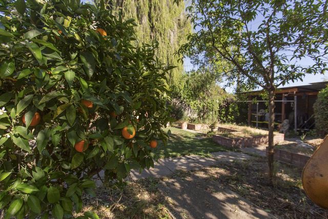 2074 W Monterey Ave, Stockton, CA 95204