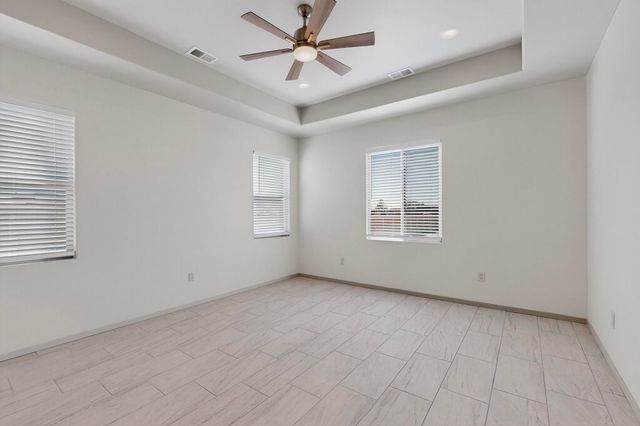 920 NightGlow Avenue NE, Rio Rancho, NM 87144