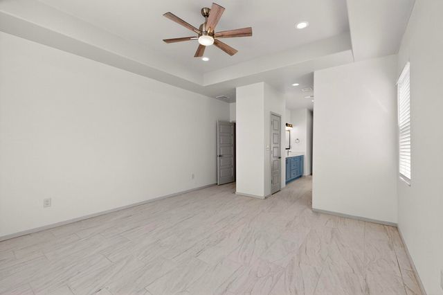 920 NightGlow Avenue NE, Rio Rancho, NM 87144