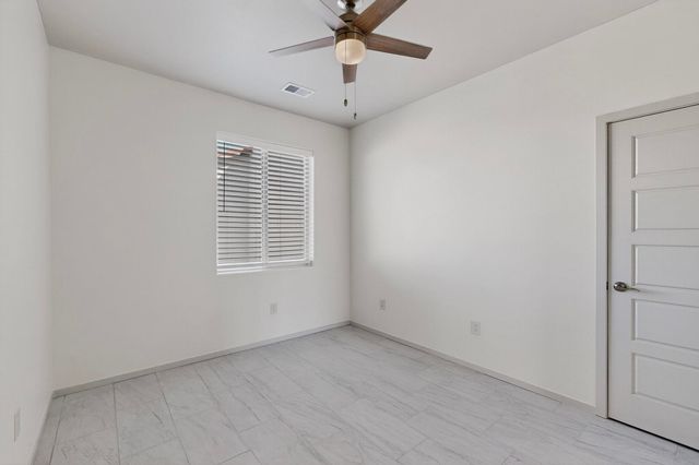 920 NightGlow Avenue NE, Rio Rancho, NM 87144