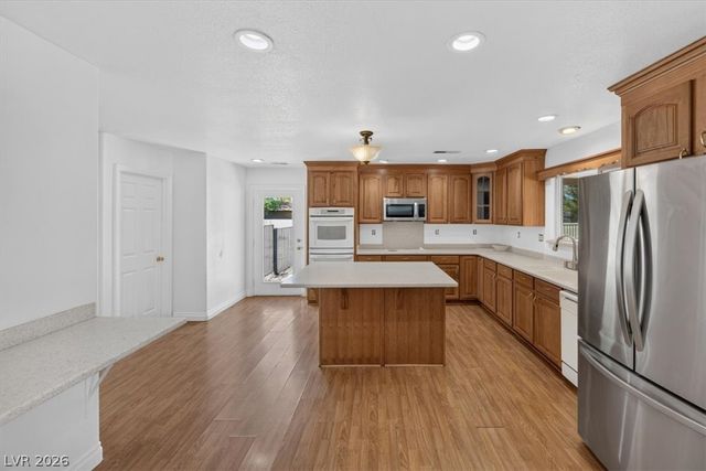 90 East Levi Avenue, Las Vegas, NV 89183