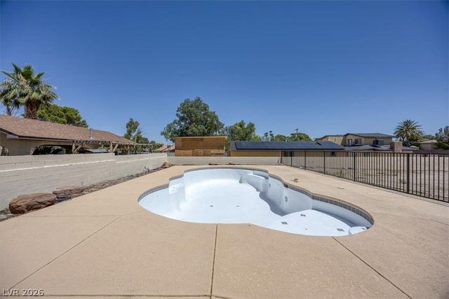 90 East Levi Avenue, Las Vegas, NV 89183