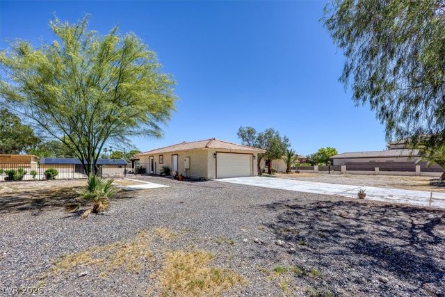 90 East Levi Avenue, Las Vegas, NV 89183