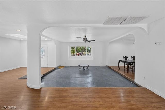 90 East Levi Avenue, Las Vegas, NV 89183