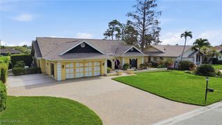 2274 Queens WAY, Naples, FL 34112