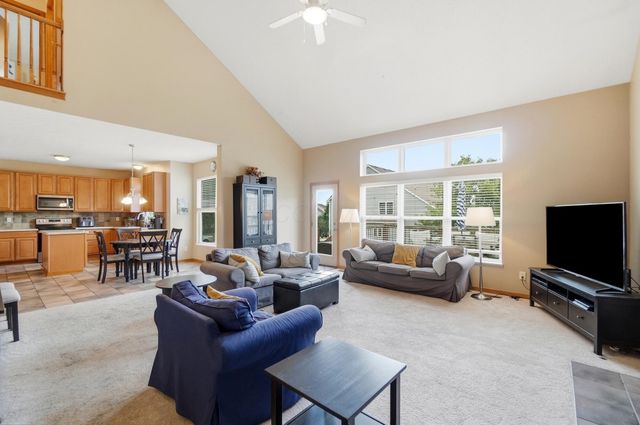 626 Greenwood Loop, Newark, OH 43055