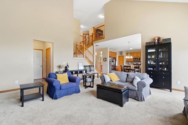 626 Greenwood Loop, Newark, OH 43055