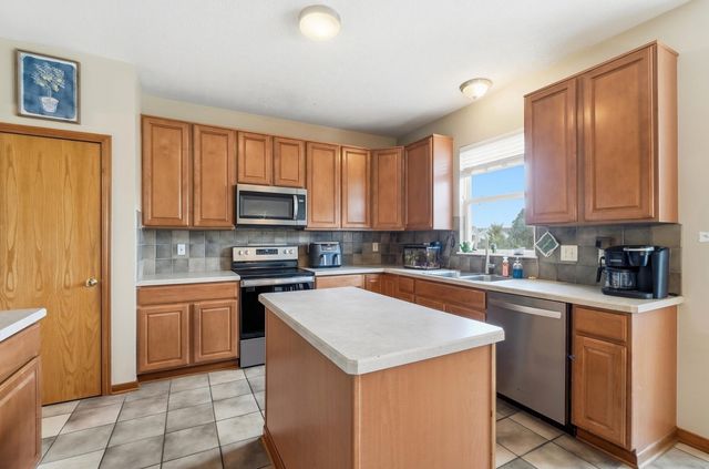 626 Greenwood Loop, Newark, OH 43055