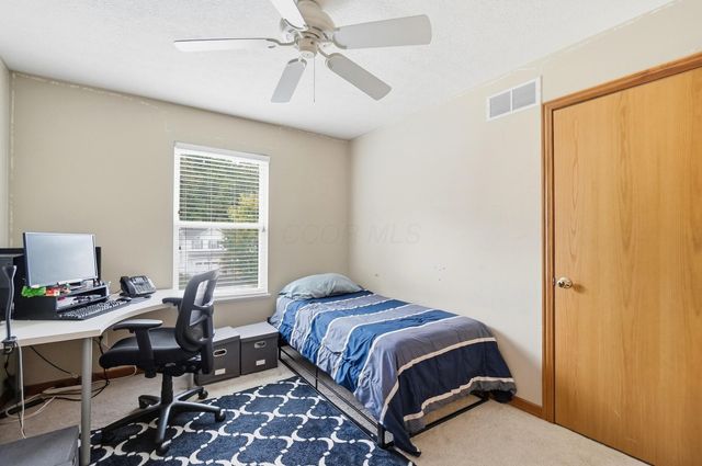 626 Greenwood Loop, Newark, OH 43055