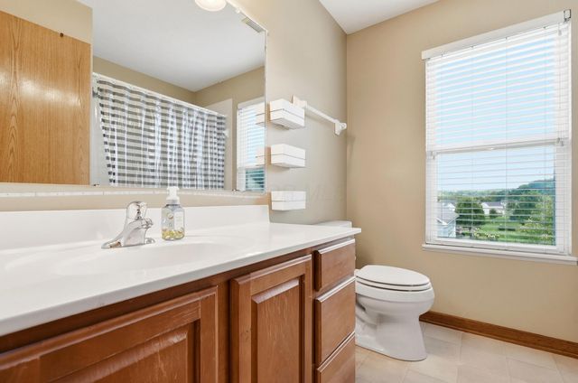 626 Greenwood Loop, Newark, OH 43055