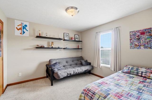 626 Greenwood Loop, Newark, OH 43055