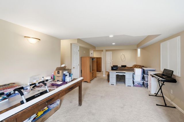 626 Greenwood Loop, Newark, OH 43055