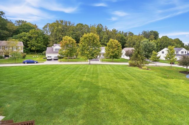 626 Greenwood Loop, Newark, OH 43055